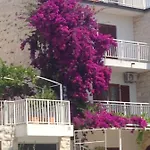 With A Parking Space Hvar - 11427 Appartement Hvar Town